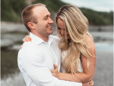 Lovers by the Sea | Seattle Engagements